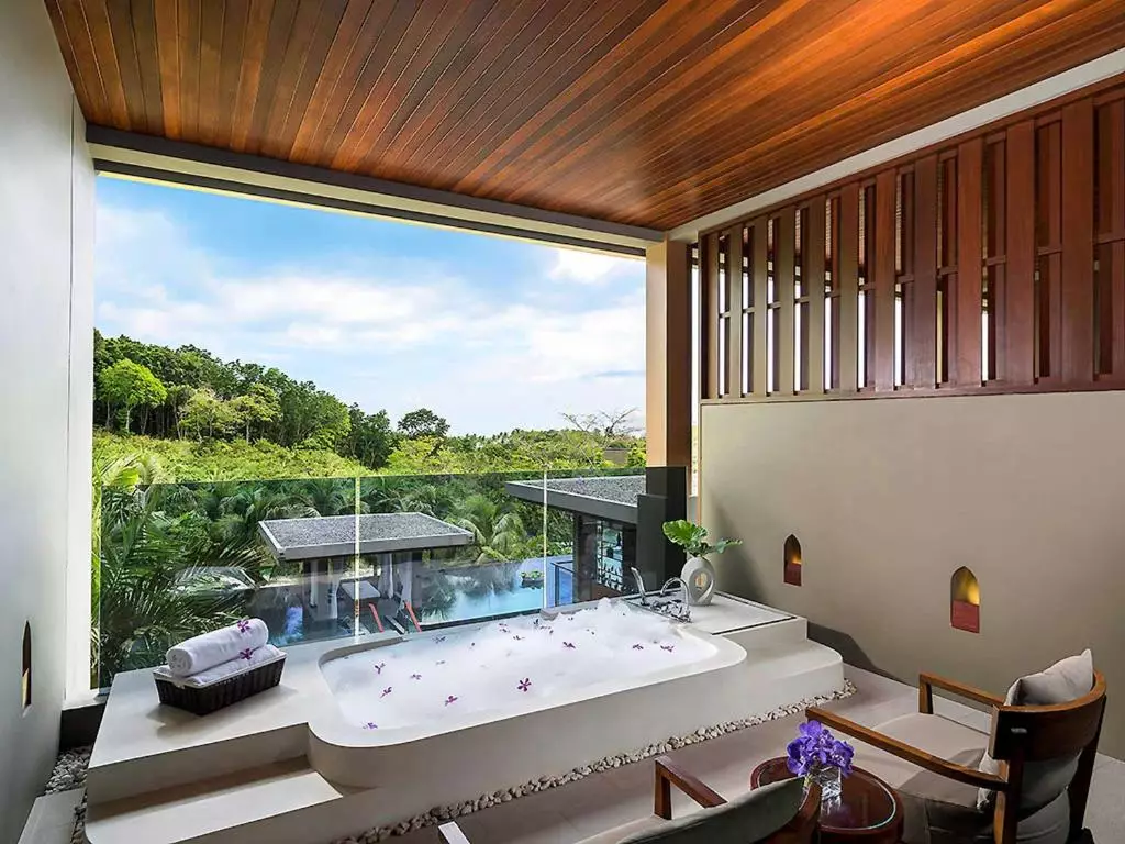 Avista Hideaway Phuket Patong